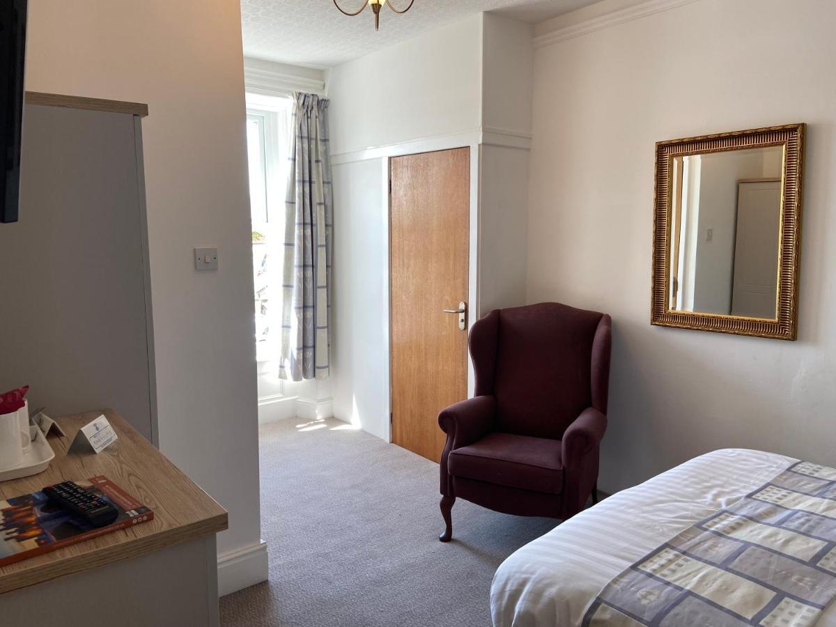 The Shelbourne (Adults Only) Hotel Llandudno Exterior photo