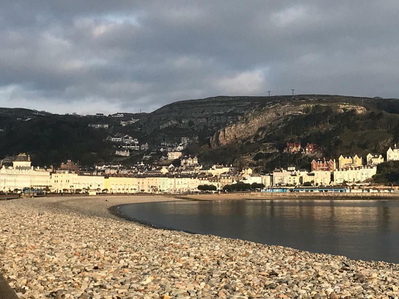 The Shelbourne (Adults Only) Hotel Llandudno Exterior photo